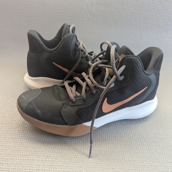 #32 - NIKE Precision III Black Metallic Copper Basketball Shoe - Picture 8 of 12